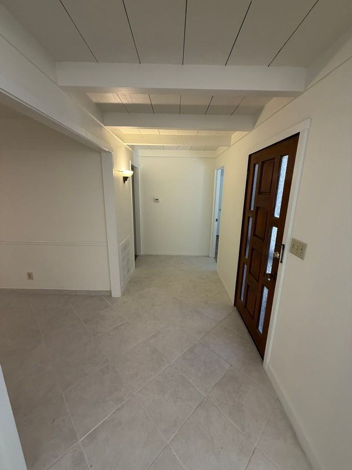 4746 N San Pablo Ave - Photo 3 of 17