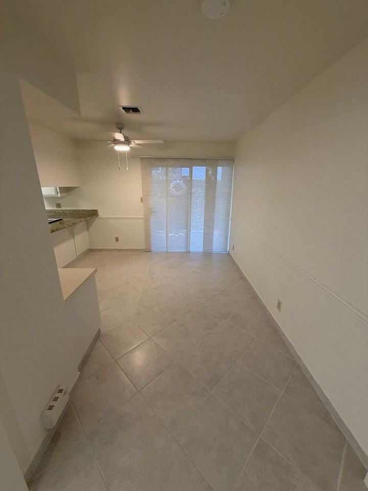 4746 N San Pablo Ave - Photo 4 of 17