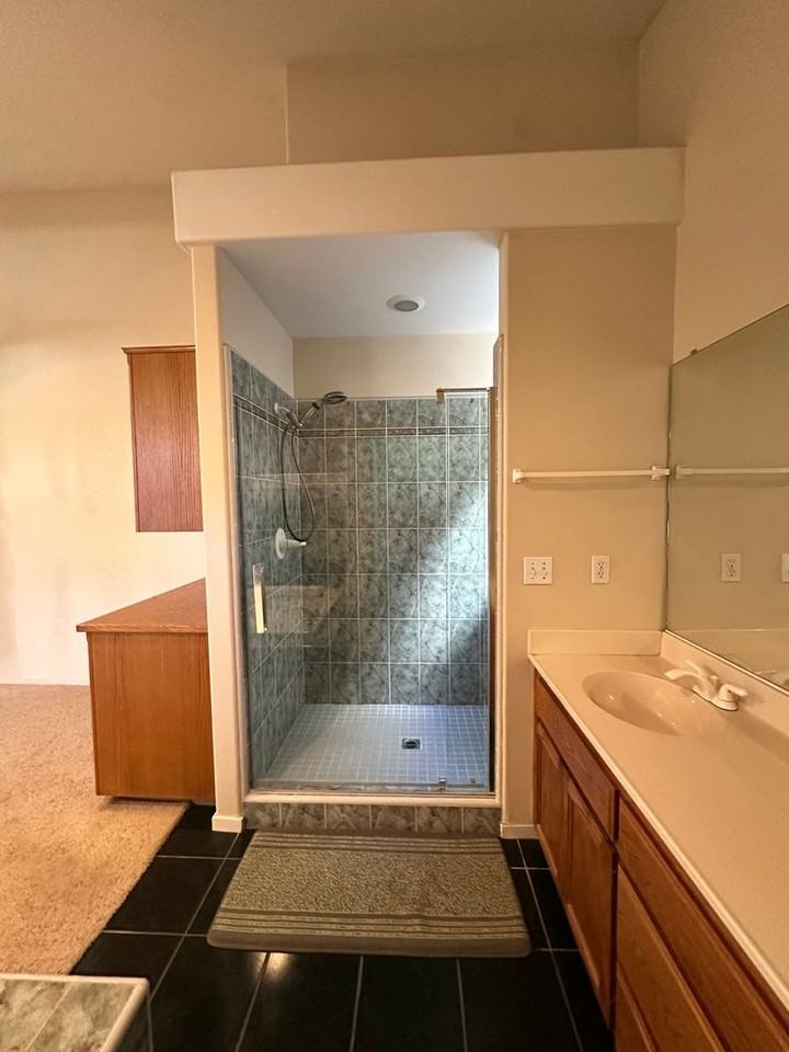 1523 E Monte Vista Ct - Photo 3 of 23
