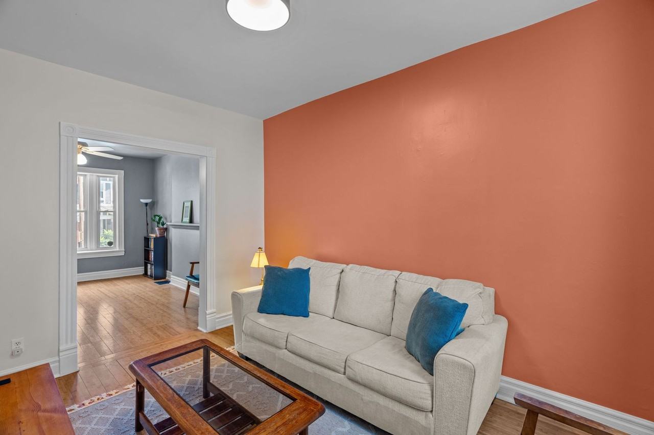2513 Minnesota Ave - Photo 3 of 20