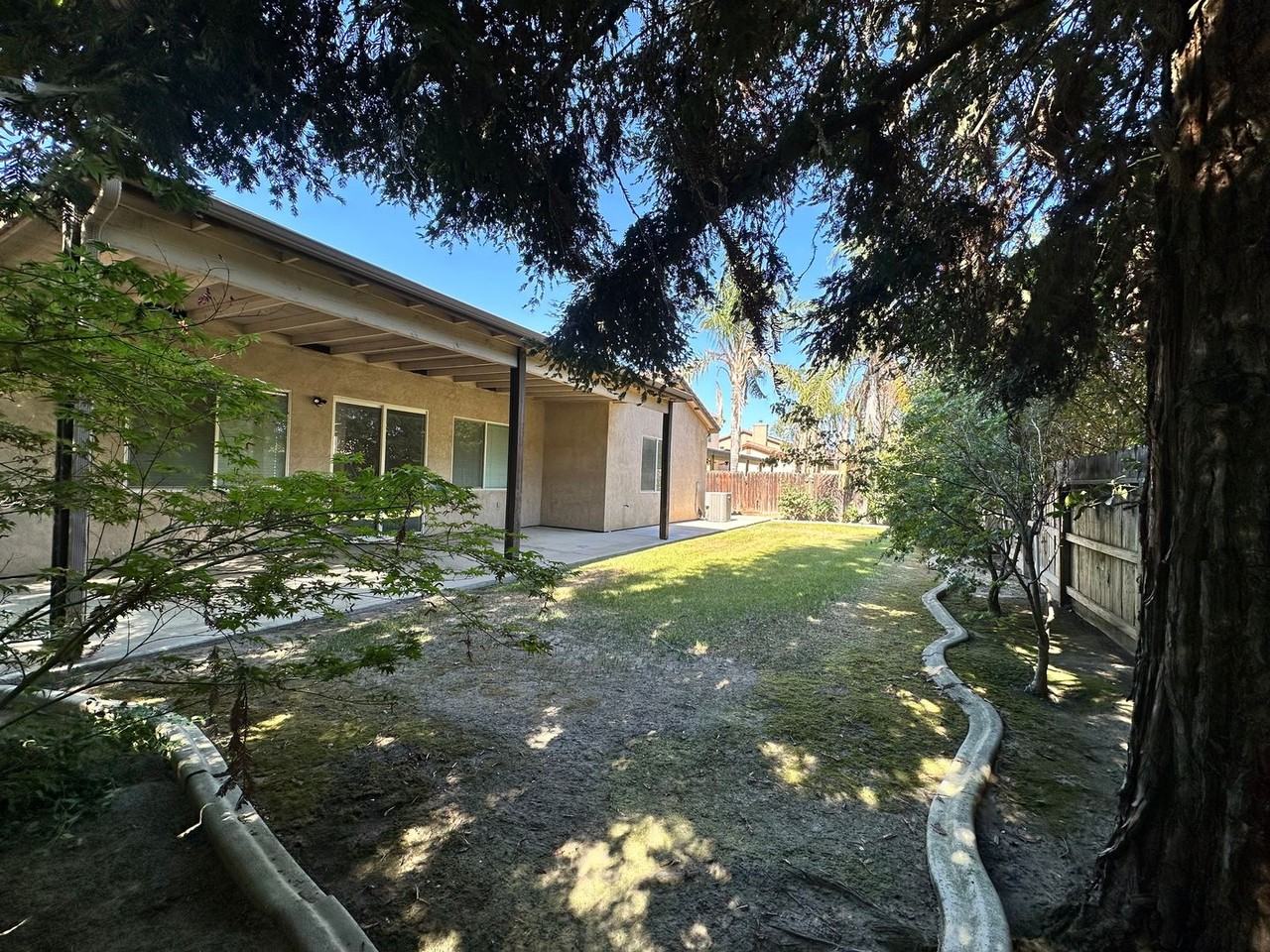 4441 W Elowin Ave - Photo 3 of 4