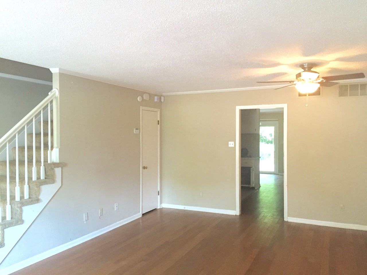 733 E College Ave - Photo 3 of 16