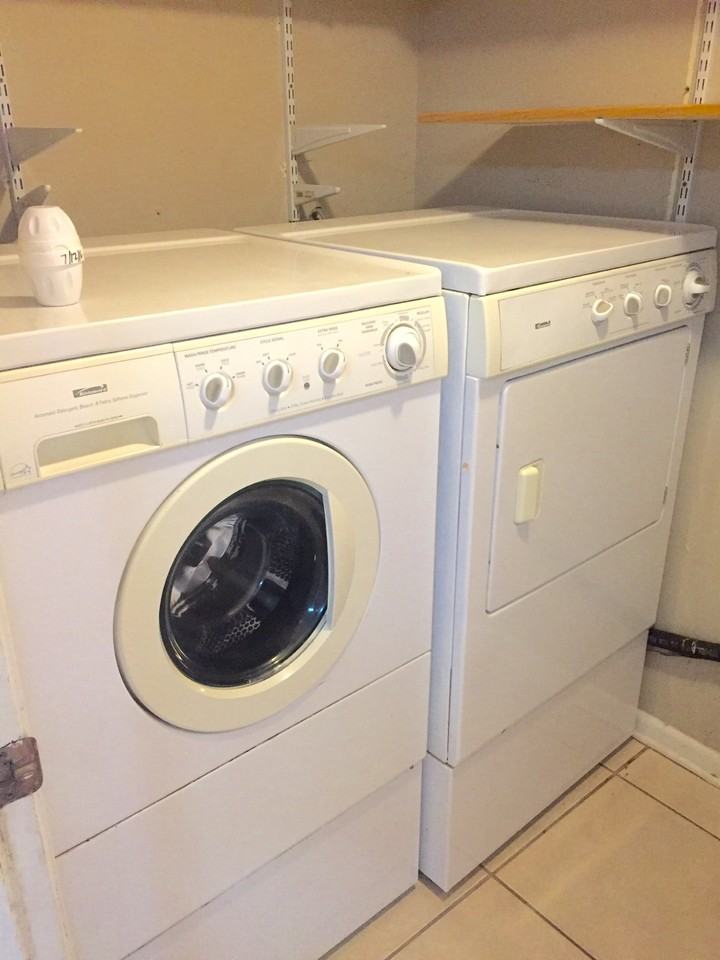 733 E College Ave - Photo 6 of 16