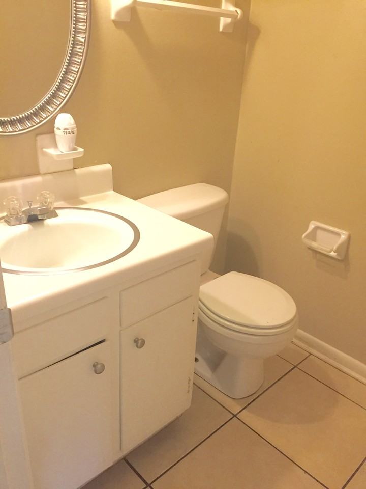 733 E College Ave - Photo 7 of 16
