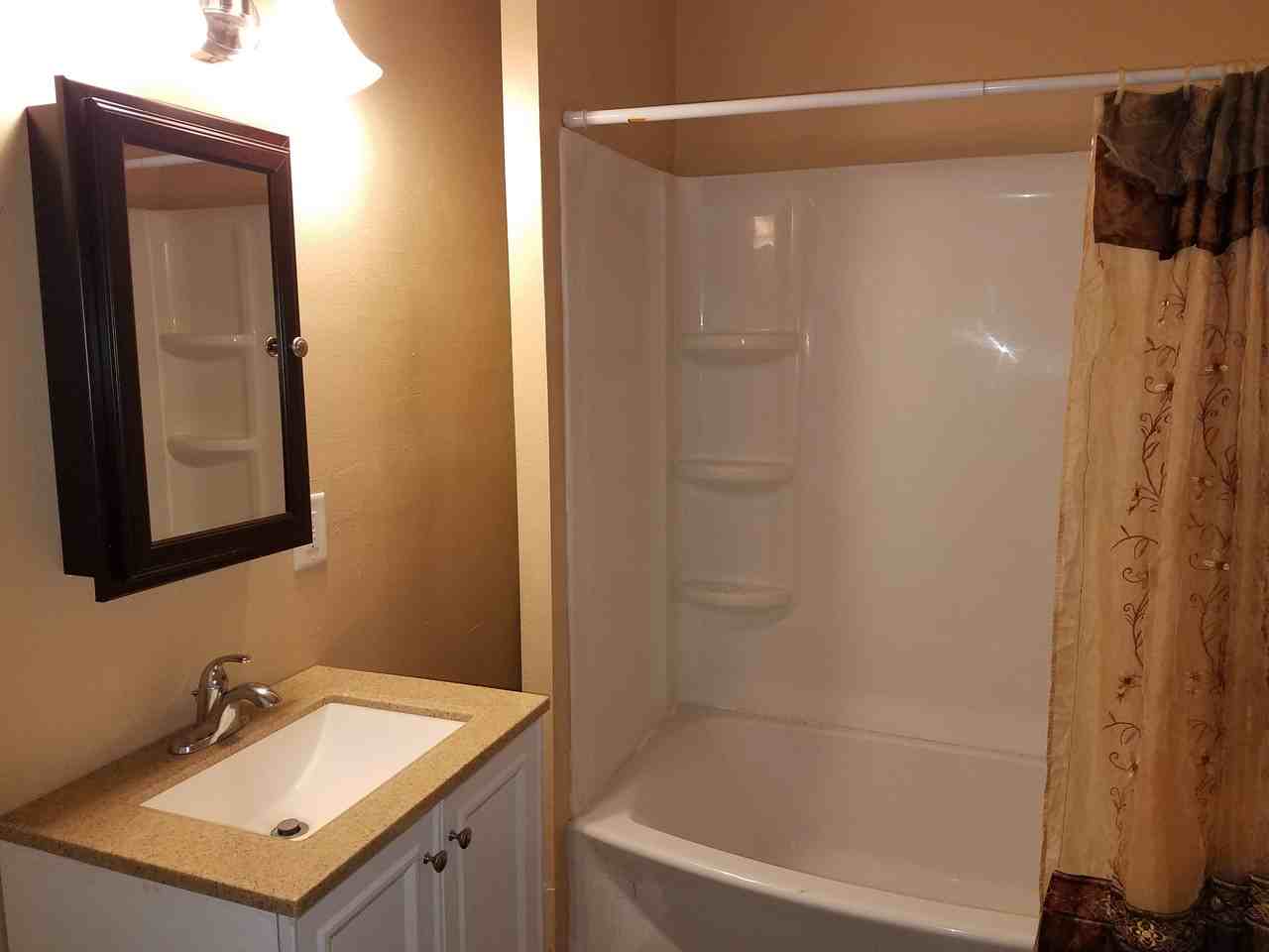 3121 Urquhart St - Photo 5 of 6