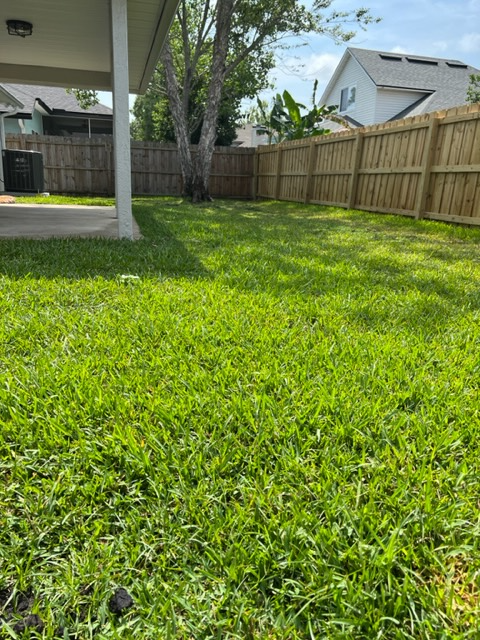 12784 Chets Creek Dr N - Photo 2 of 31
