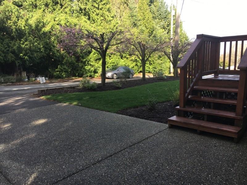 6368 23rd Ave Sw - Photo 3 of 11
