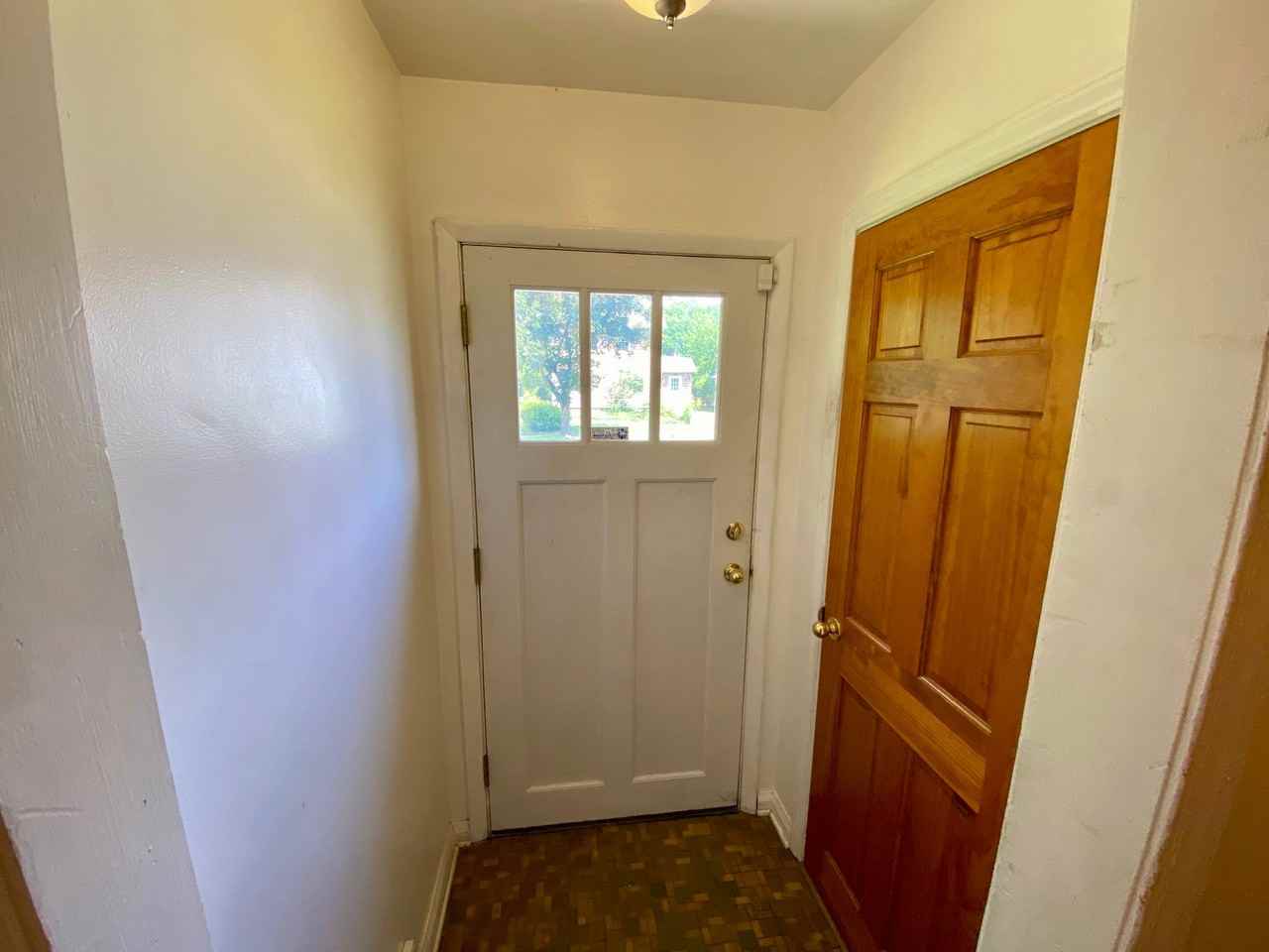 35 Westmoreland Dr - Photo 2 of 27