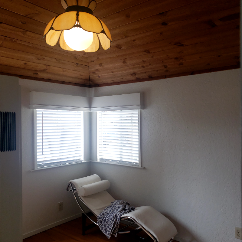 518 10th St - Photo 2 of 7