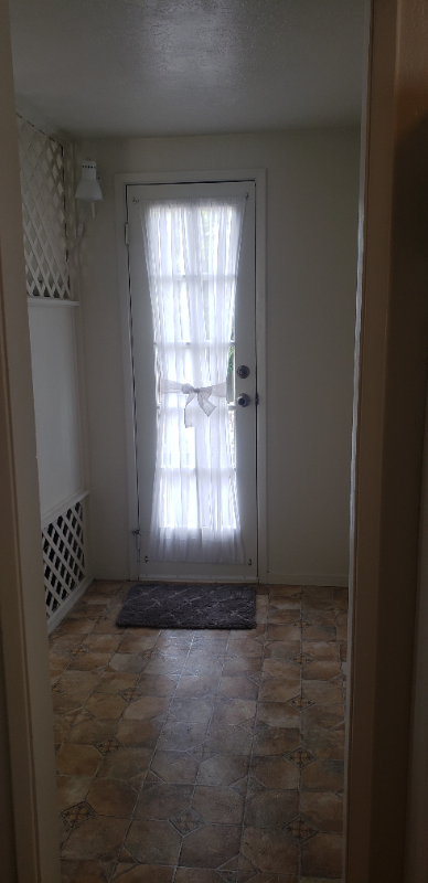 518 10th St - Photo 6 of 7
