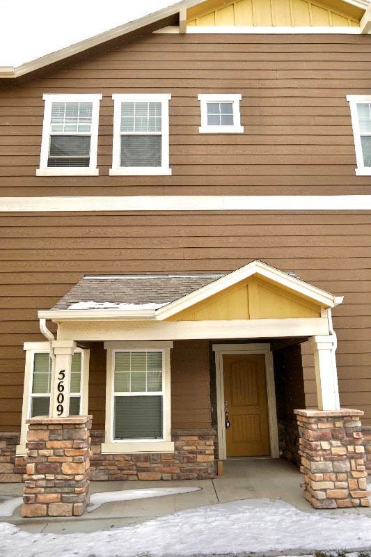 5609 Shamrock Hts - Photo 3 of 39
