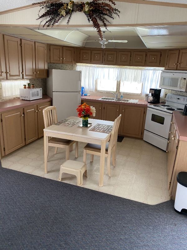 1101 W Commerce Ave #102 - Photo 4 of 12