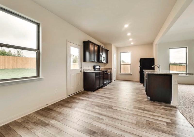 2023 Madison Dr - Photo 3 of 6