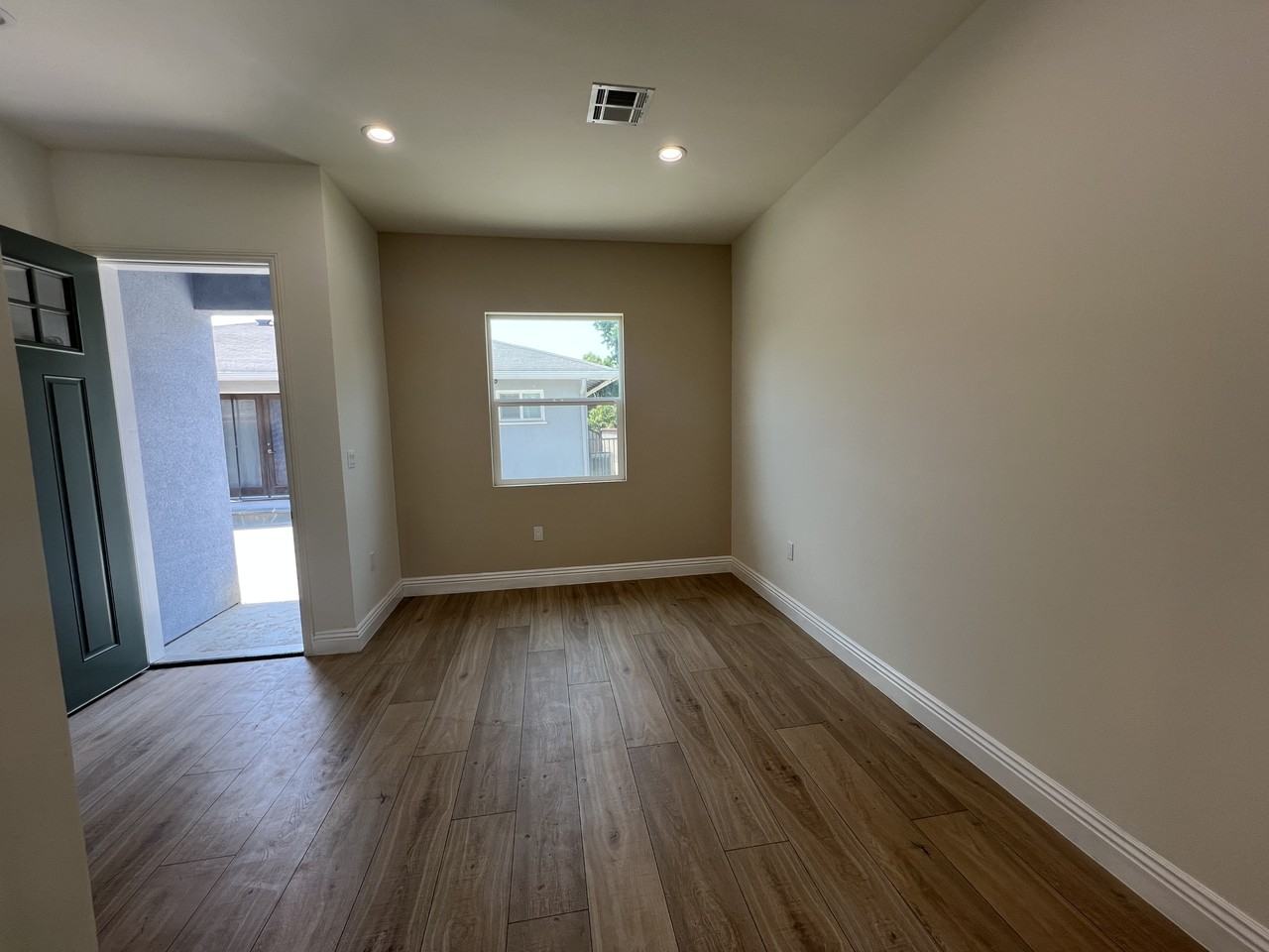 5148 Barela Ave #B - Photo 6 of 18