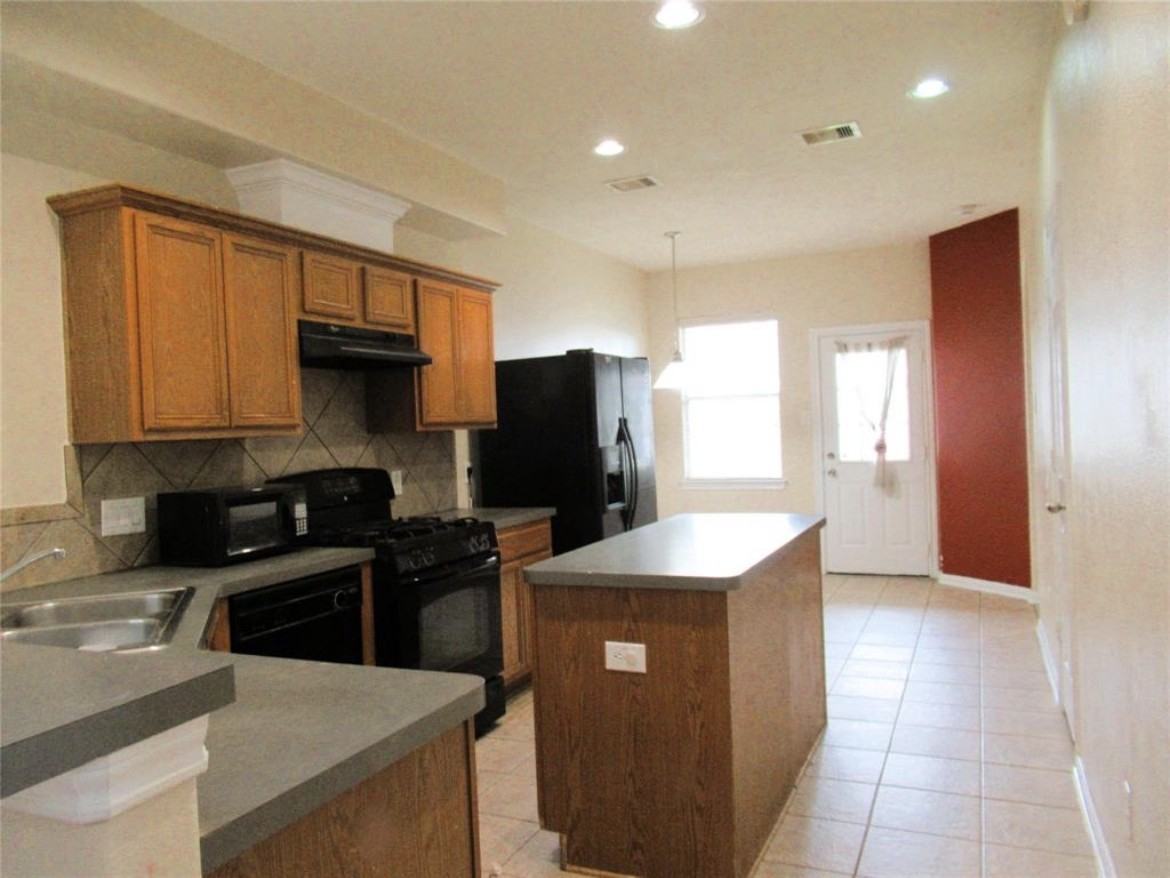 13222 Babbitt St #NA - Photo 5 of 17