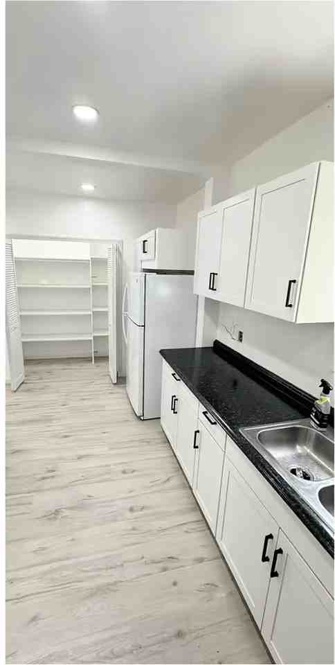 134 Briggs St #1 - Photo 3 of 14