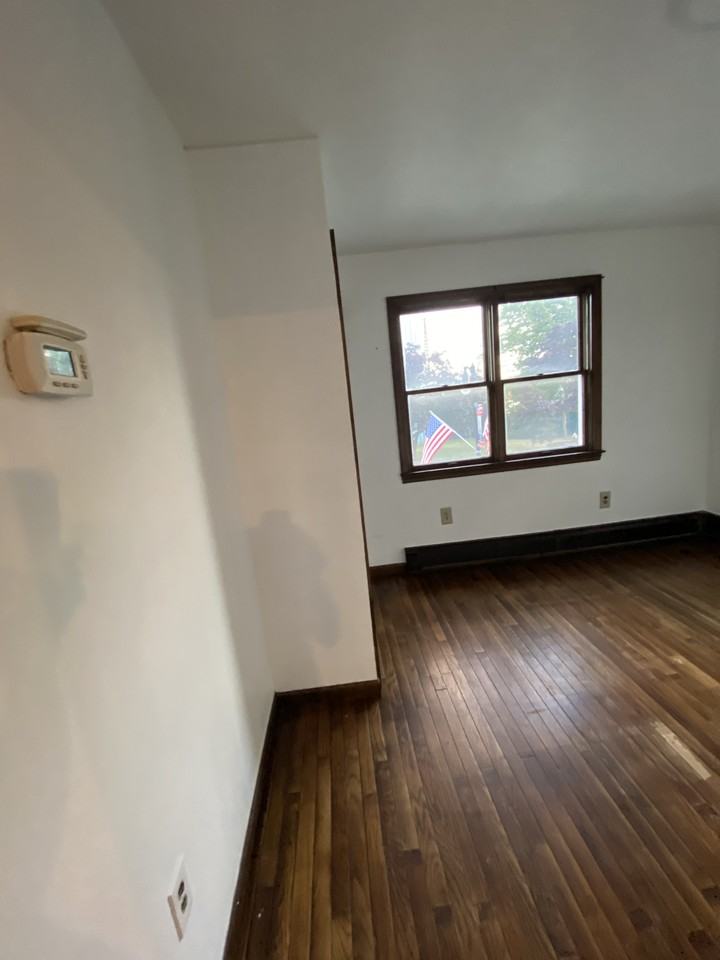 104 N Forest Ave #2 - Photo 3 of 21