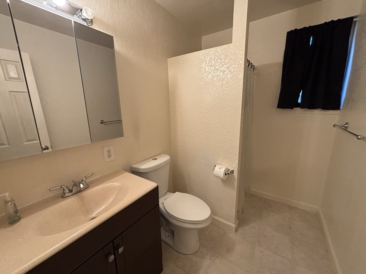 930 Darlington Ave #NA - Photo 2 of 11