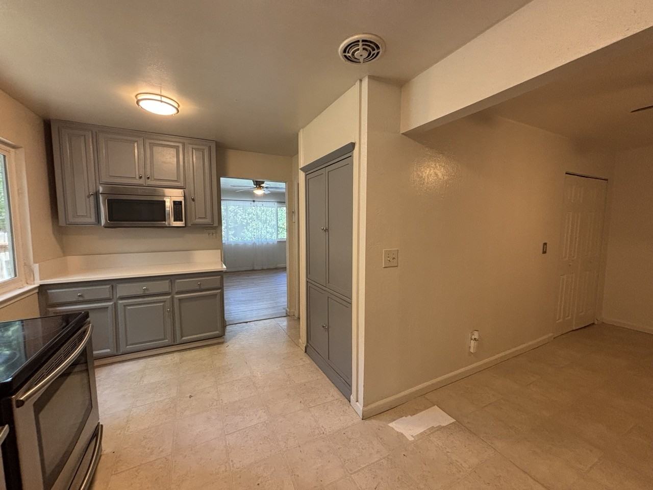 930 Darlington Ave #NA - Photo 4 of 11