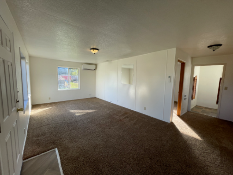 38 Forest Ave - Photo 2 of 13