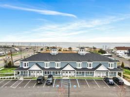 featured image of 140 S Clinton Ave #1A