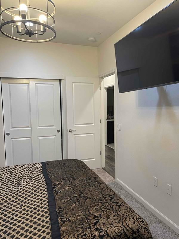 2118 Iberian Ct - Photo 3 of 6