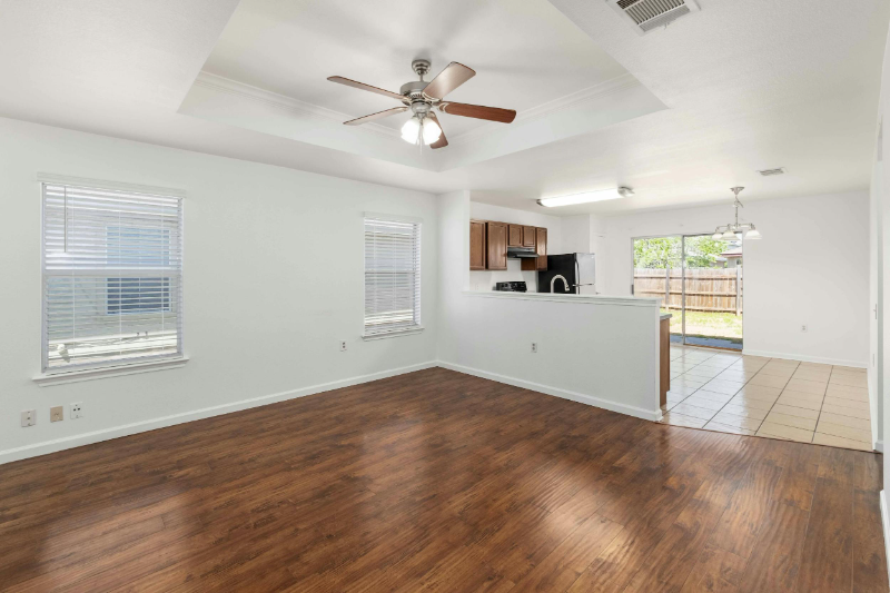 12524 Sky Harbor Dr - Photo 3 of 23