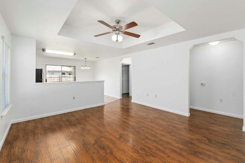 12524 Sky Harbor Dr - Photo 5 of 23