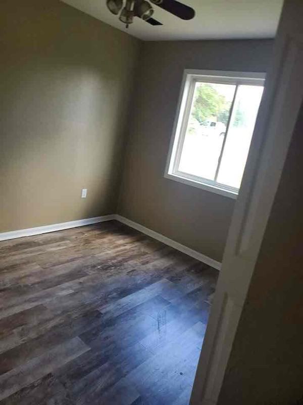 24 Lakeview Dr - Photo 3 of 5