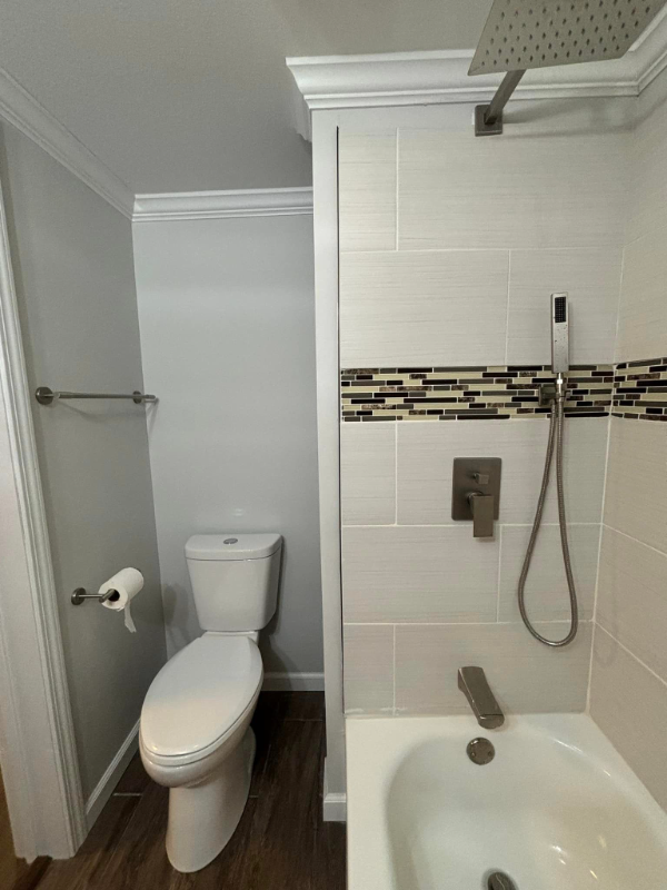 718 S Pine St - Photo 6 of 10