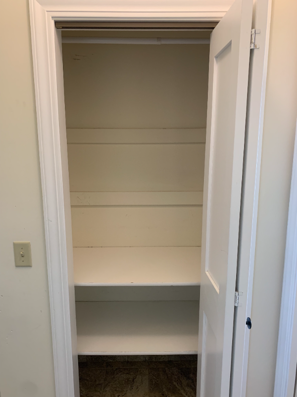145 Chatsworth St S #207 - Photo 5 of 10