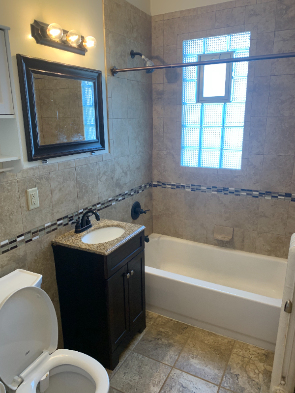 145 Chatsworth St S #207 - Photo 6 of 10