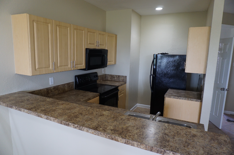 1964 Flamingo Pl - Photo 3 of 8