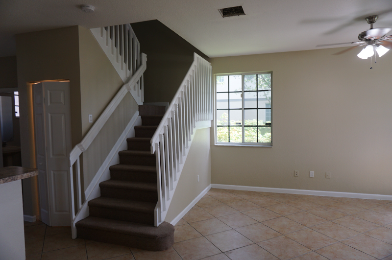1964 Flamingo Pl - Photo 4 of 8
