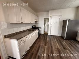 featured image of 66 W 18th St #2FM