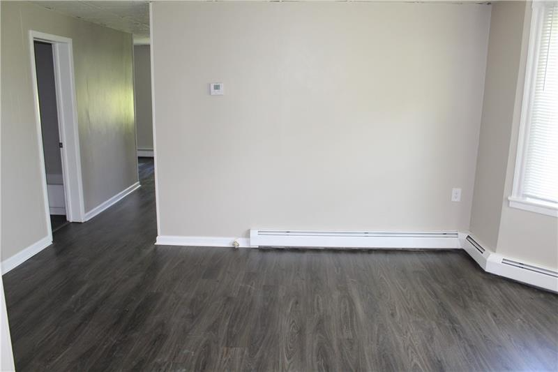 504 North Ave #3 - Photo 6 of 20