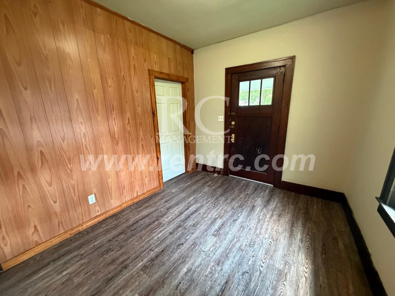1210 Sherman St - Photo 7 of 16
