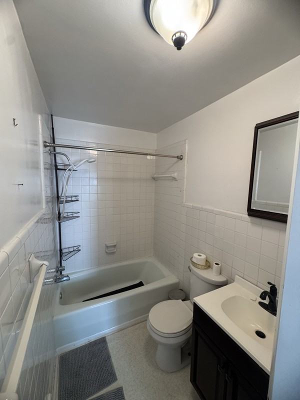 144 North Ave - Photo 6 of 17