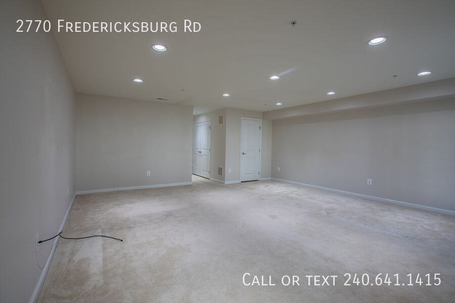 2770 Fredericksburg Rd - Photo 5 of 34