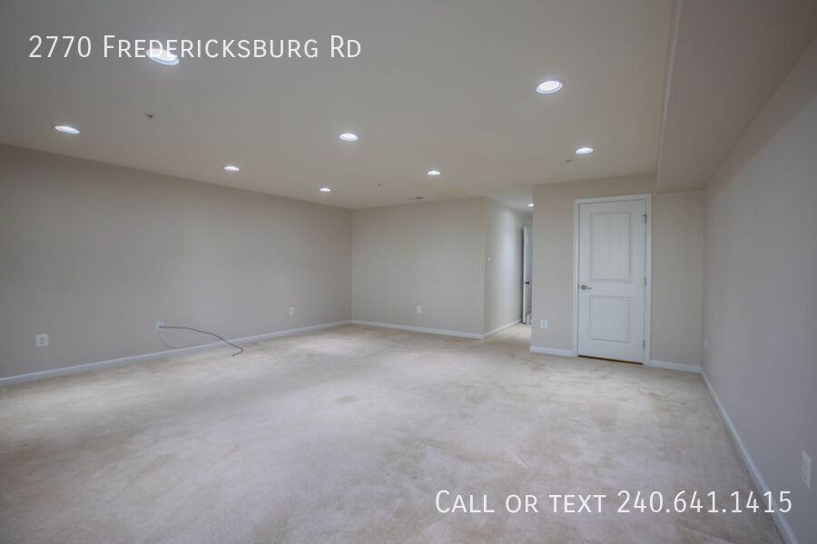 2770 Fredericksburg Rd - Photo 6 of 34