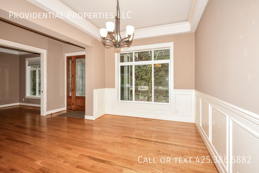700 5th Ave S - Photo 3 of 25