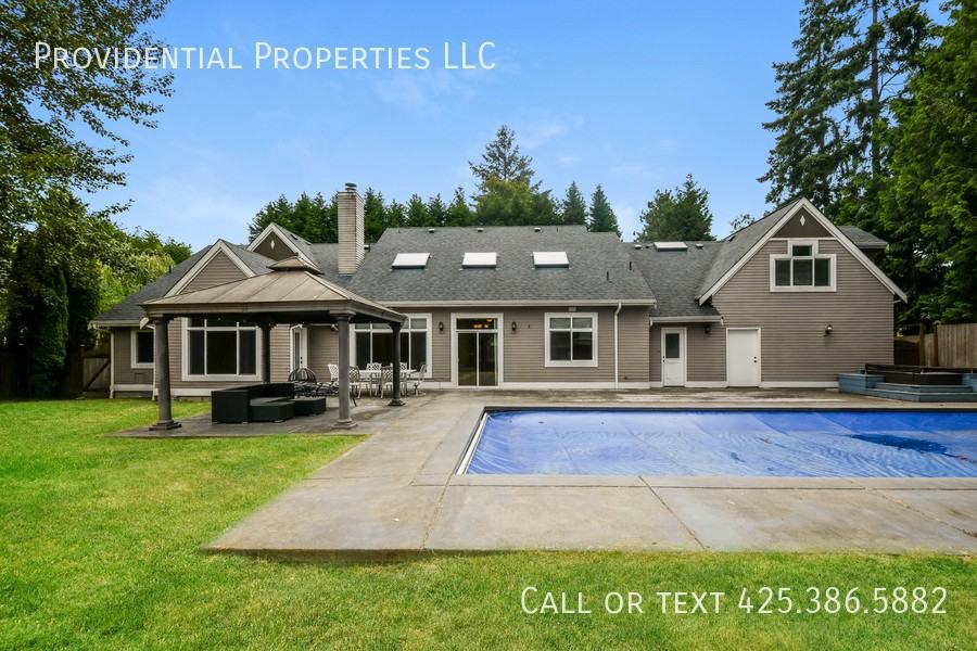 700 5th Ave S - Photo 2 of 25