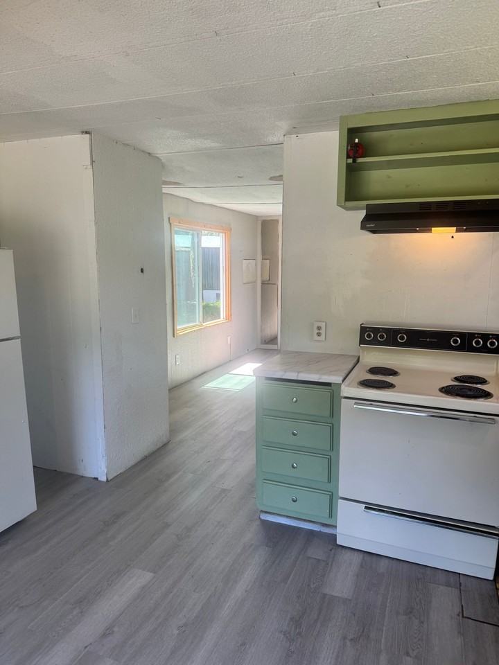 33581 Terrace Lake Rd #4 - Photo 3 of 15