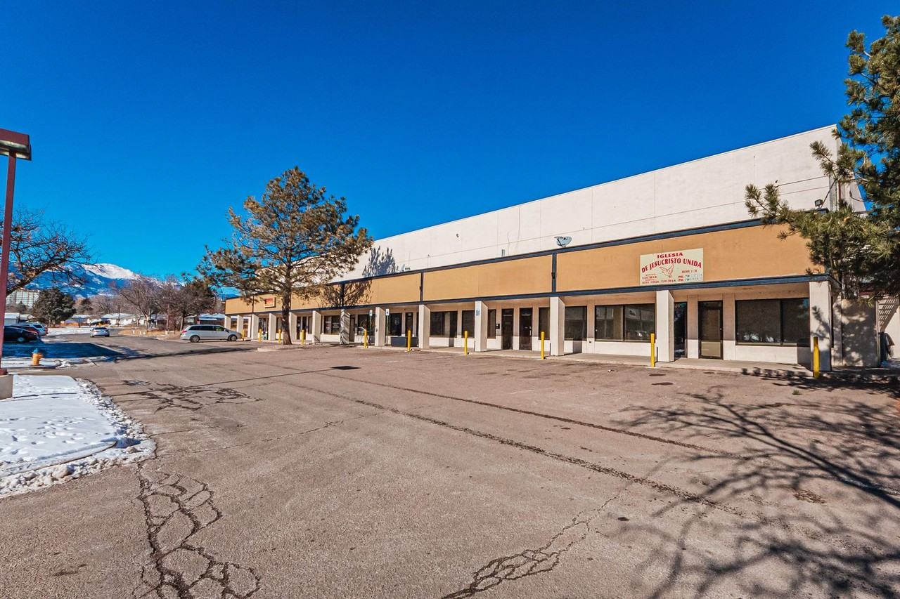 2555 Airport Rd #100 - Photo 6 of 18
