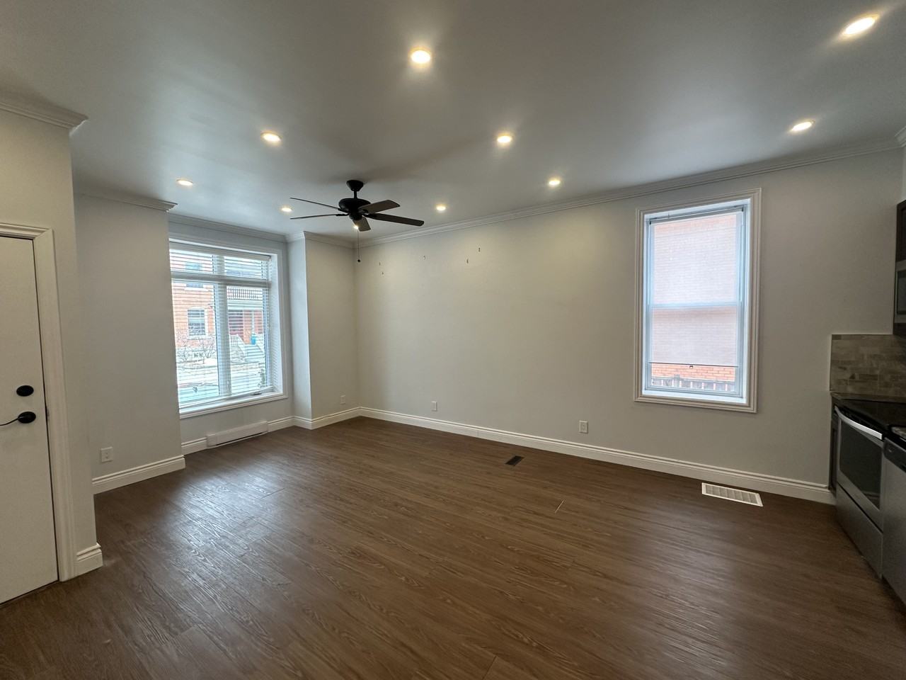 52 50-52 Patterson Avenue1-50 #1-50 - Photo 2 of 11
