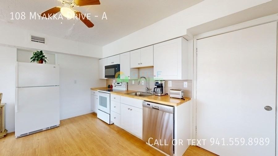 108 Myakka Dr - Photo 6 of 17