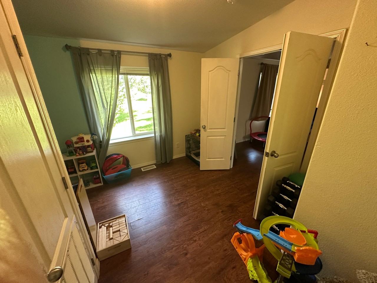 3697 Lindsay Rd - Photo 7 of 22