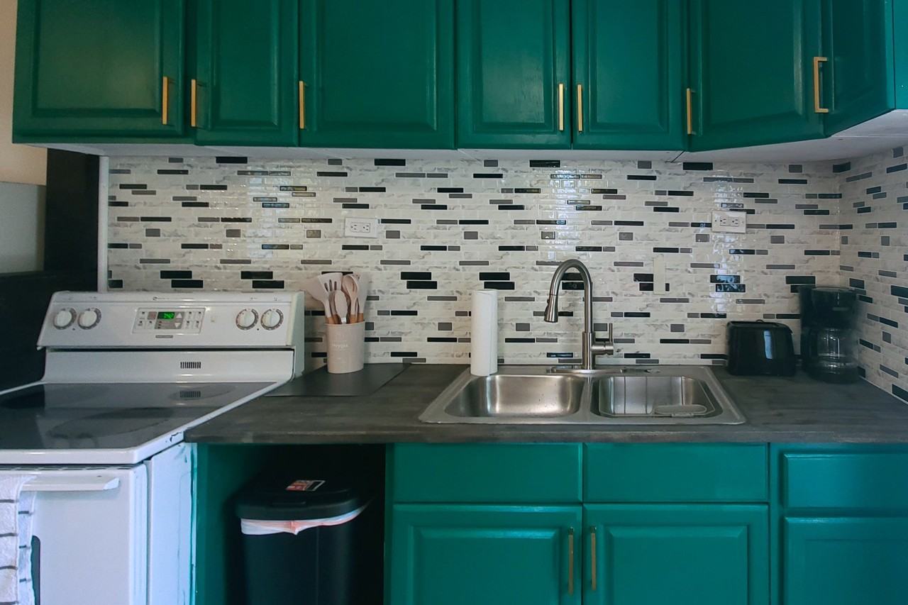 1404 Park St #B - Photo 6 of 8