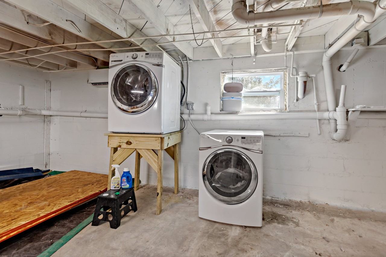 1404 Park St #B - Photo 7 of 8