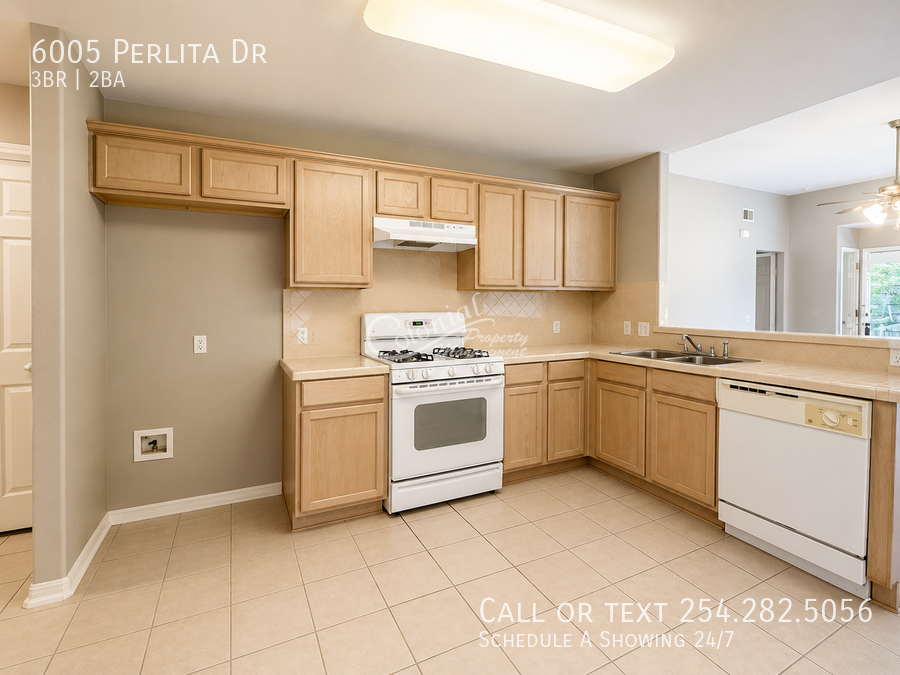 6005 Perlita Dr - Photo 3 of 11
